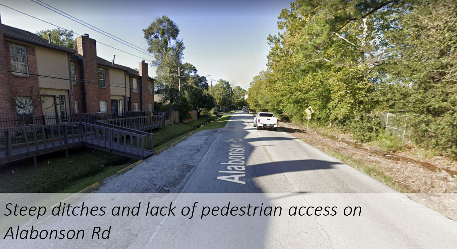 Steep ditches and lack of pedestrian access on Alabonson Rd