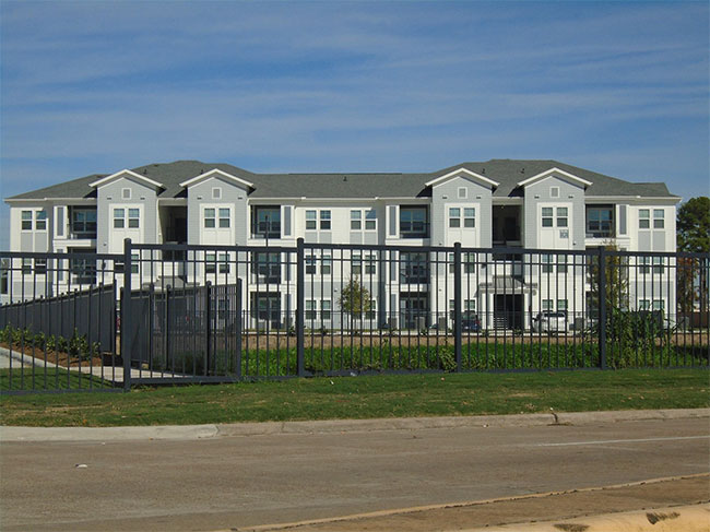 Willow Plaza Apartments 2