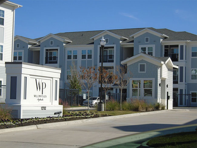 Willow Plaza Apartments 3