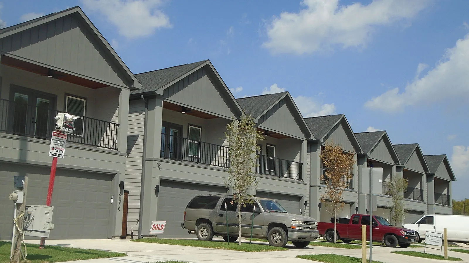 3402-3408 Garapan Street